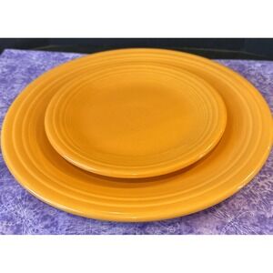 Fiestaware Tangerine Orange Homer‎ Laughlin Salad Dinner Plates Fiesta USA